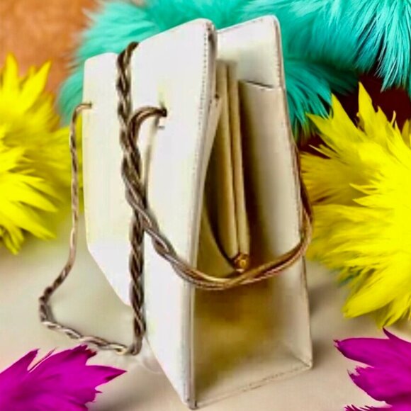 BAG BY DORIAN Vintage 80's Leather Handbag Gold Chain Hand Carry Structured - Picture 3 of 12